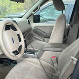 06 Ford Explorer